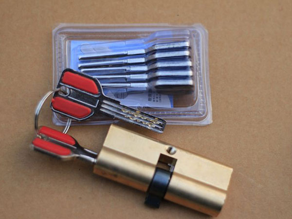 南郑24小时上门开锁公司